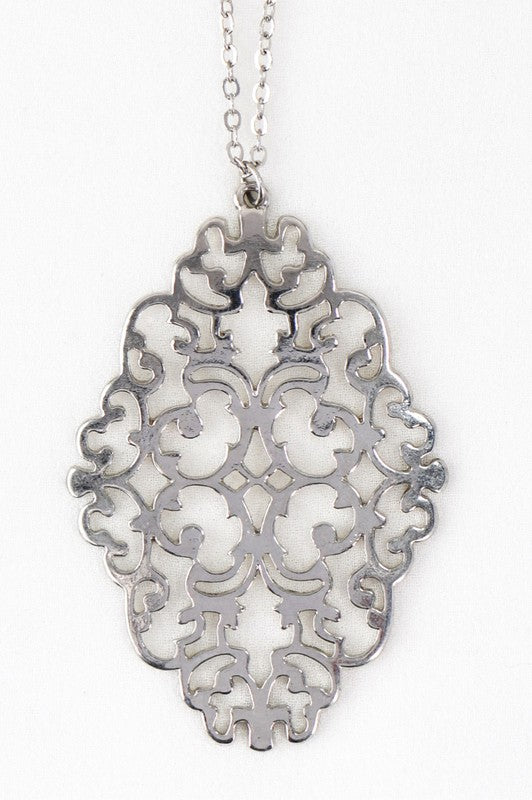 Silver Filigree pendant necklace